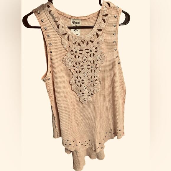 Vocal pink thermal studded tank Large - Picture 3 of 11